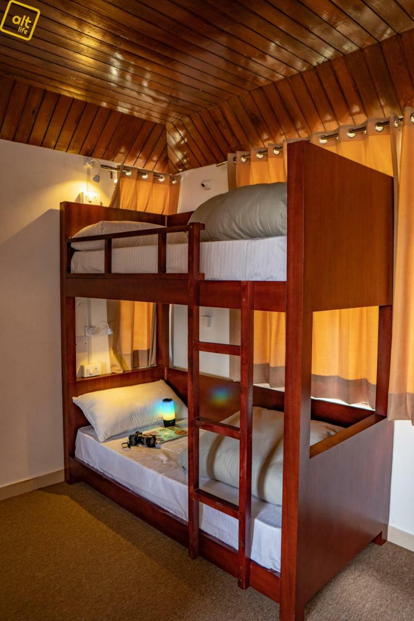 Alt Life - Dharamkot Hostel McLeod Ganj Exterior foto